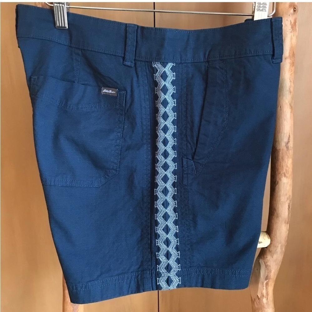 Eddie Bauer navy ripstop juniper shorts 16